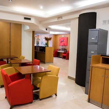 Hotel Delta Tudela Luaran gambar