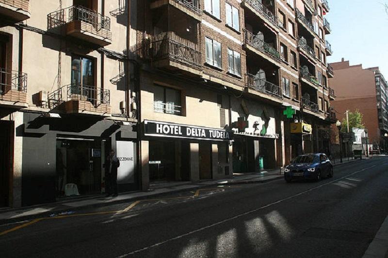 Hotel Delta Tudela Luaran gambar