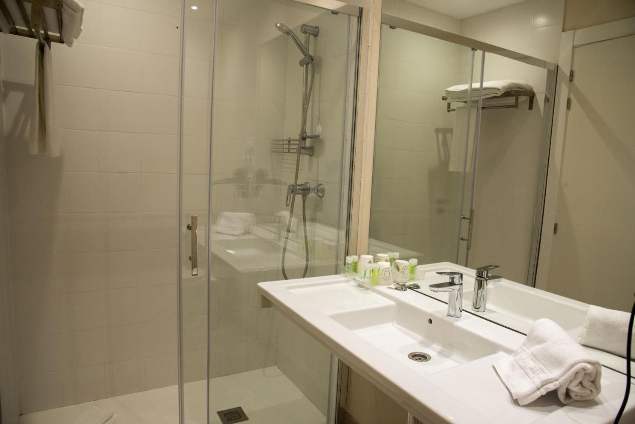 Hotel Delta Tudela Luaran gambar