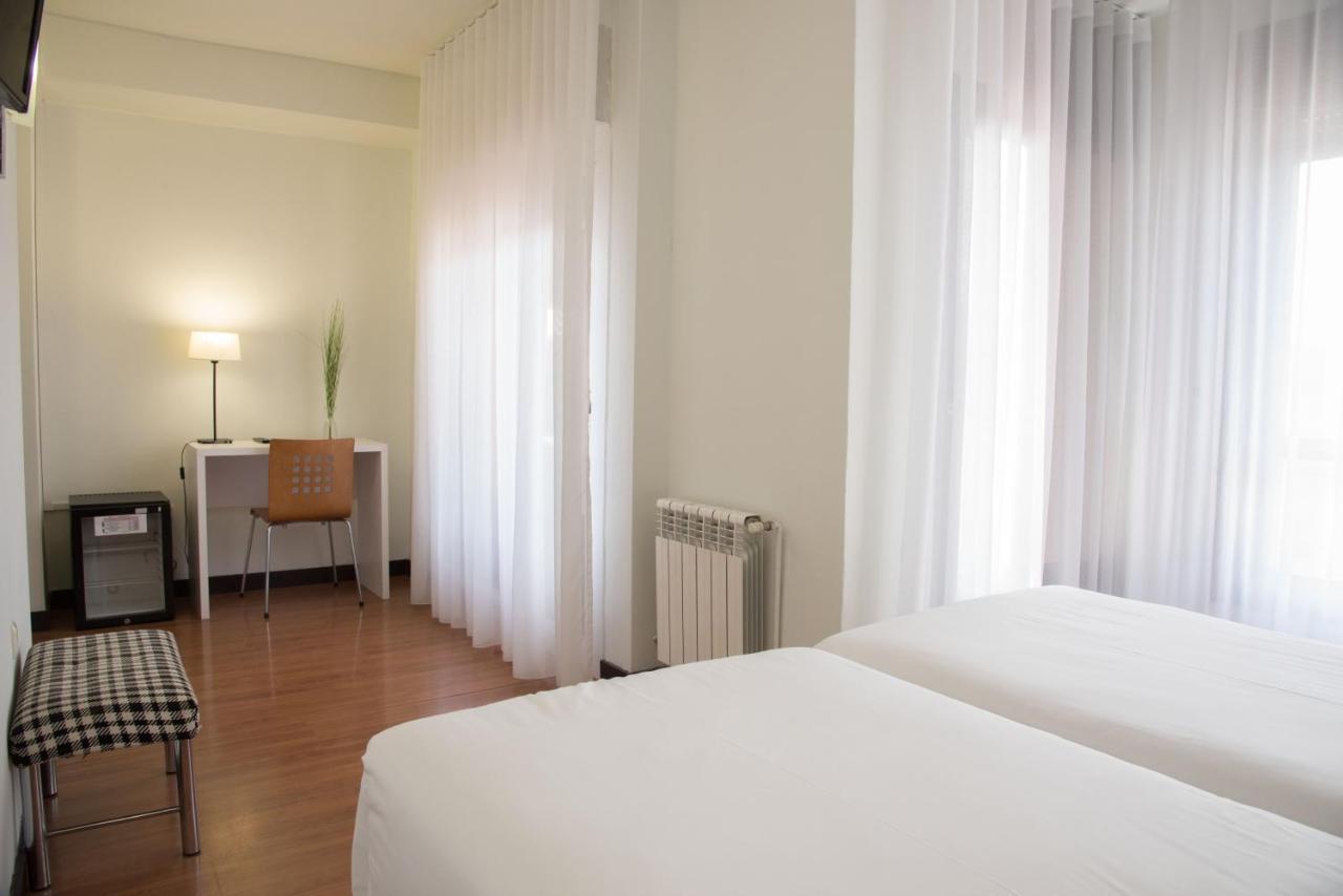 Hotel Delta Tudela Luaran gambar
