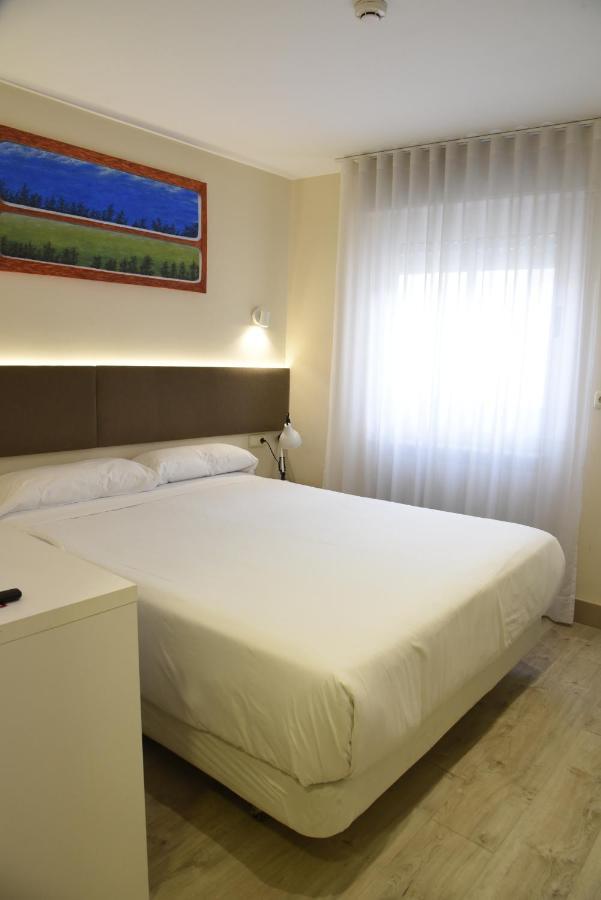 Hotel Delta Tudela Luaran gambar