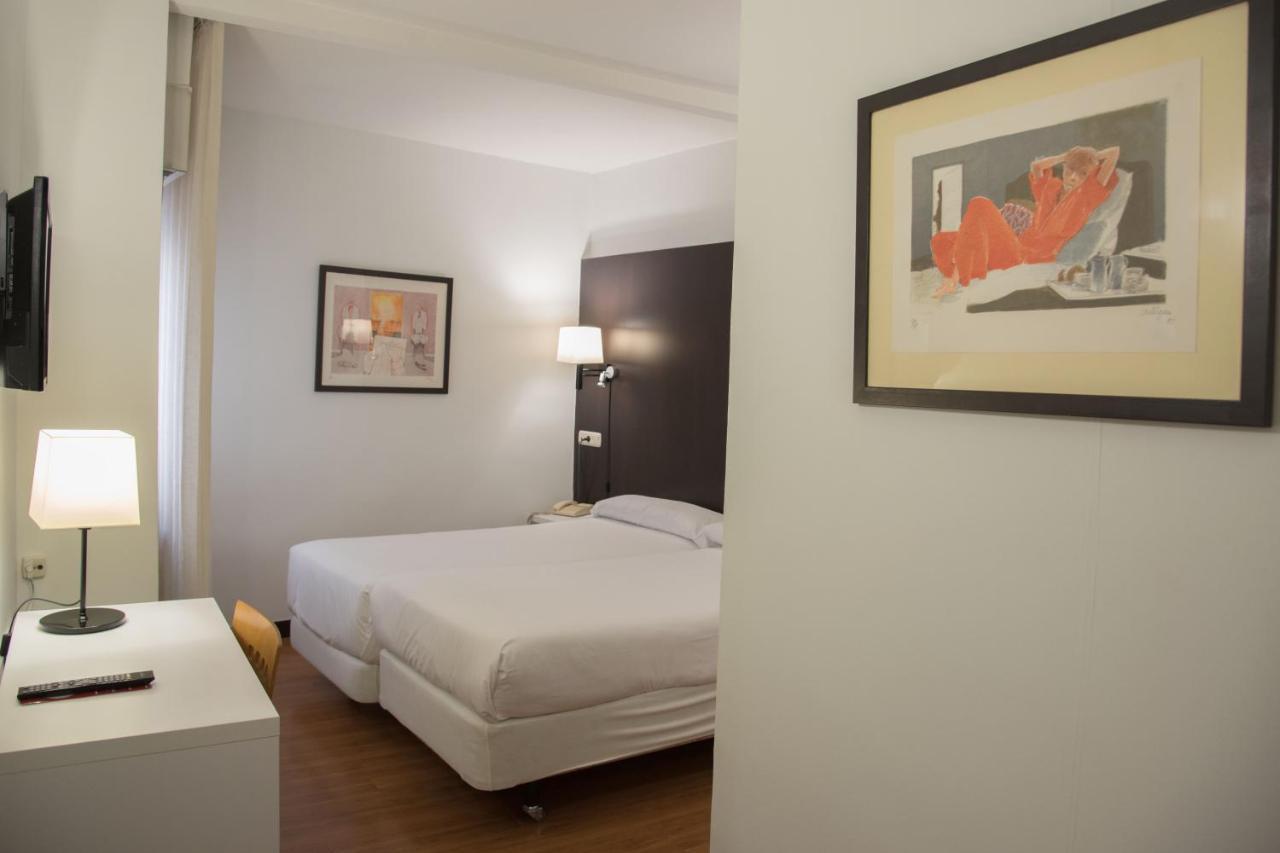 Hotel Delta Tudela Luaran gambar